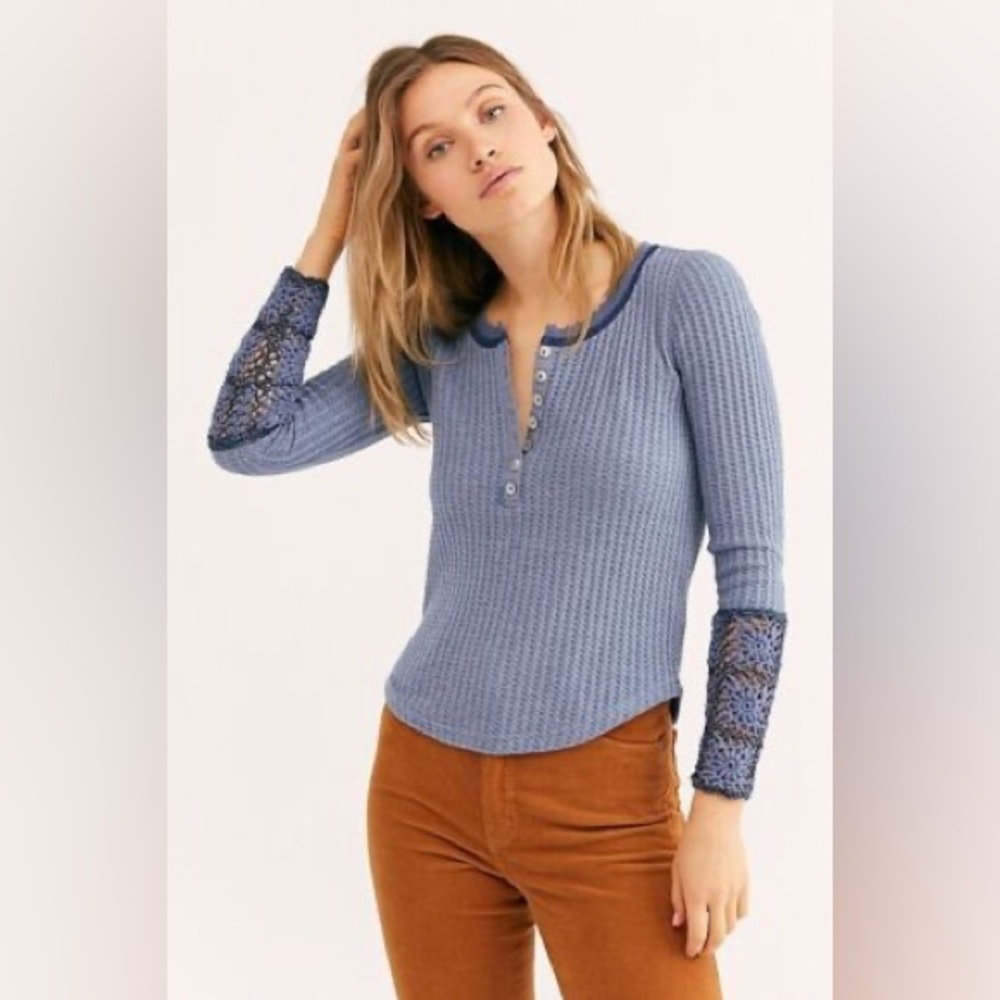 SOLD OUT NWT Free People Blue Misteltoe Thermal Top Cuff Thermal